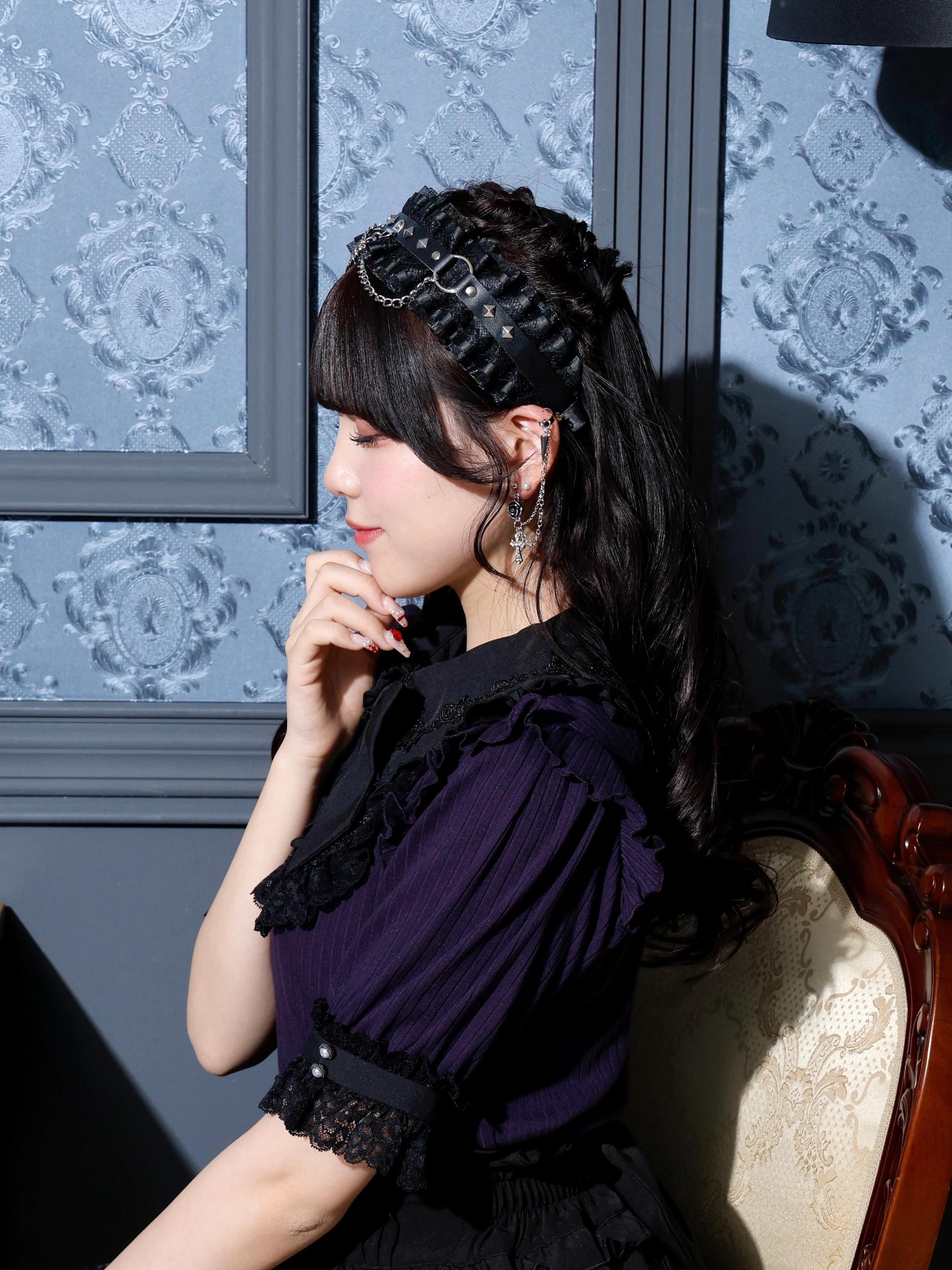 フリルスタッズチェーンカチューシャ（アクセサリー｜シルバー・黒