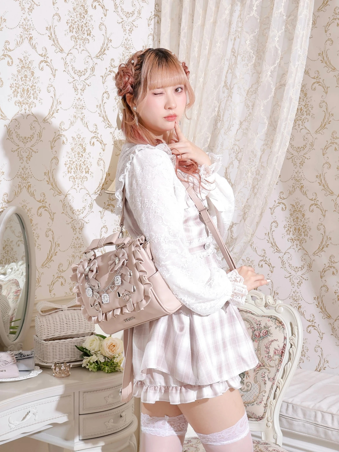 キラキラリボンチャーム3WAYリュック（リュック｜アイボリー・ピンク