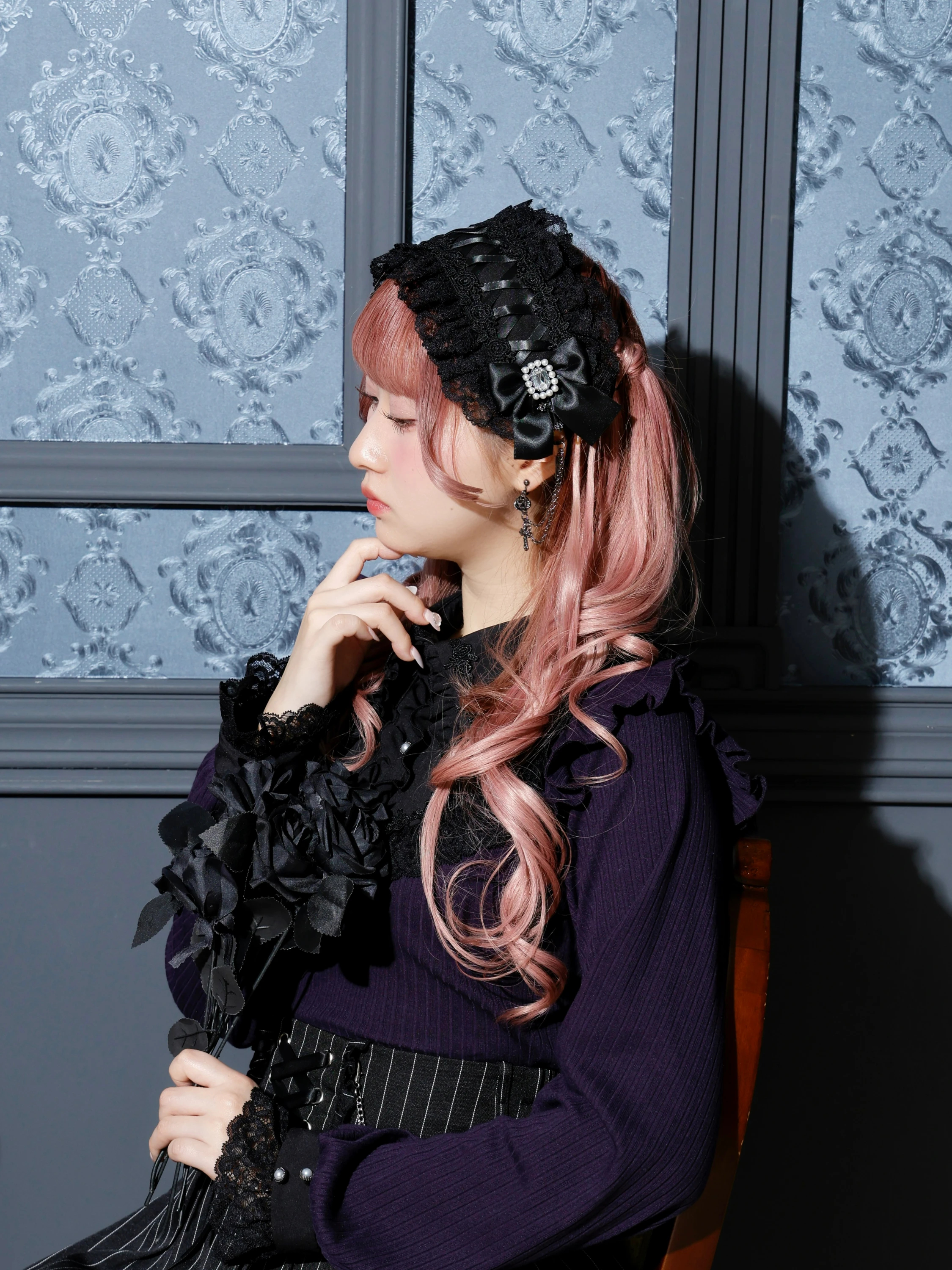 ローズレースゴシックヘッドドレス（アクセサリー｜赤・濃グレー・黒