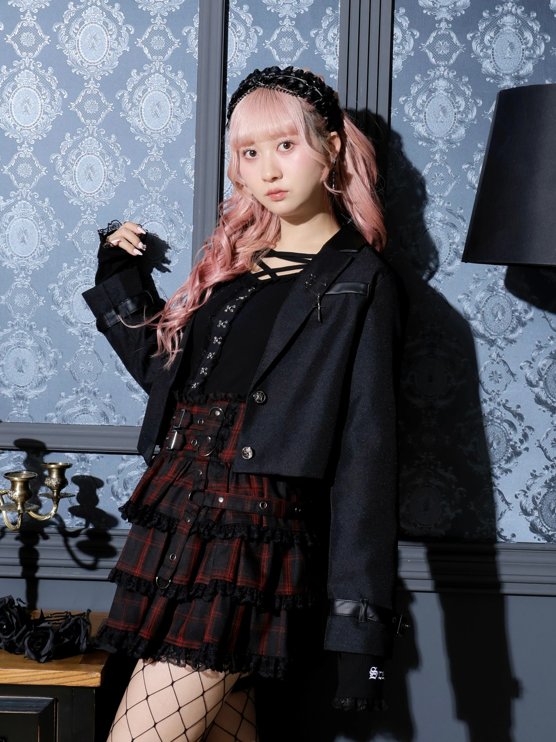 美品 ETRO テーラードジャケット ナイロン ラムレザー ブラック 54 ETROテーラードジャケット 美品 ETRO テーラードジャケット ナイロン