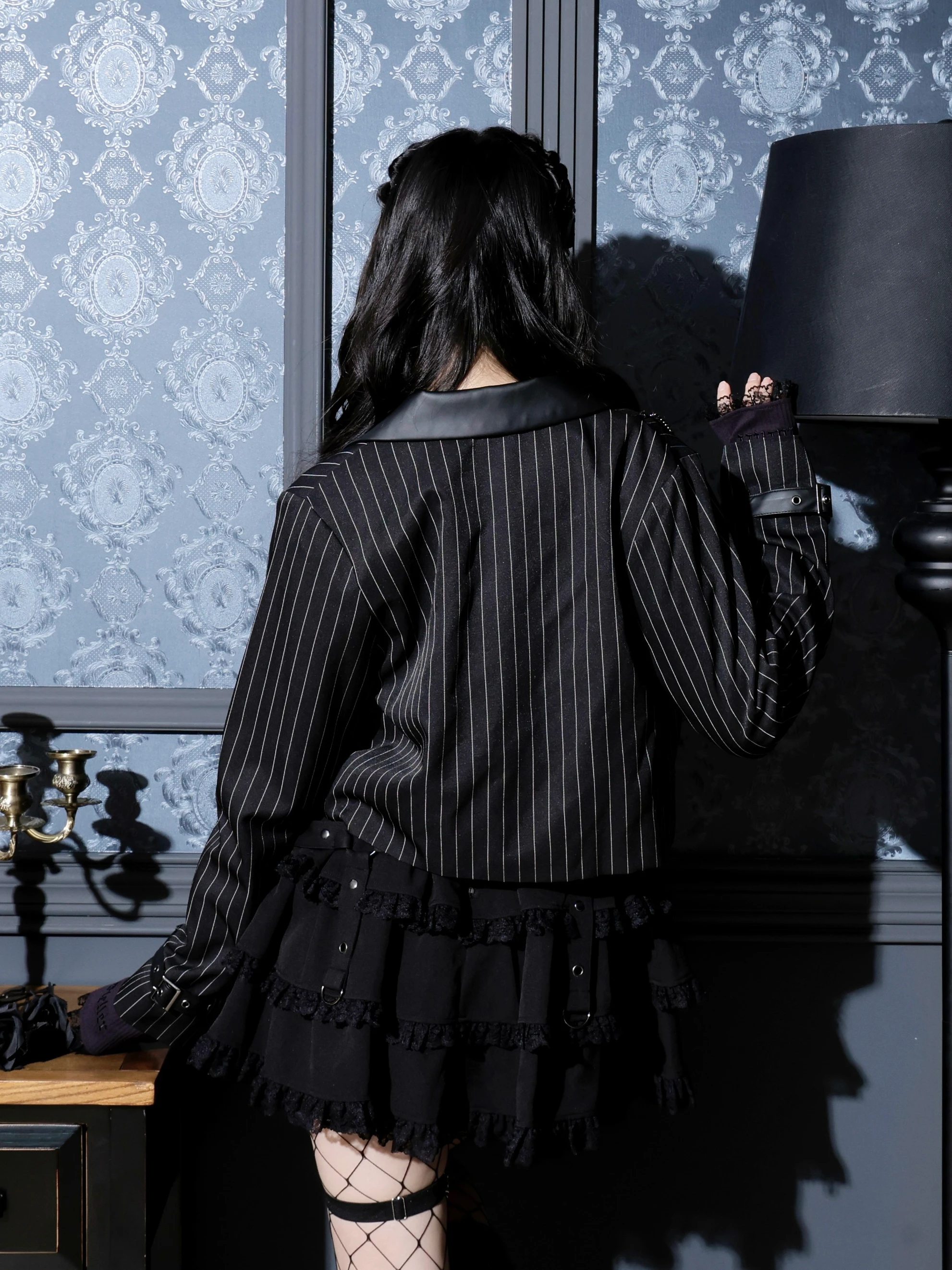 合皮切り替えクロップドテーラージャケット（ブルゾン｜黒・A柄