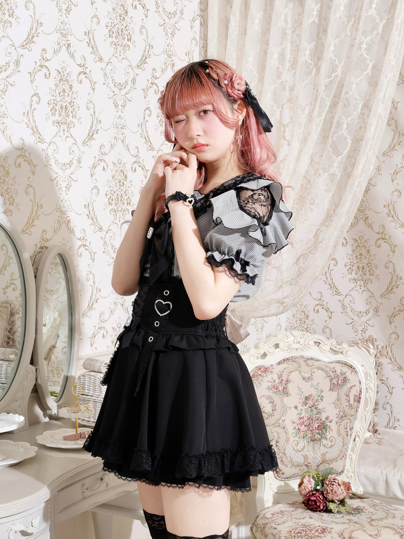 キラキラハートバックルレースアップスカパン（ショートパンツ｜黒