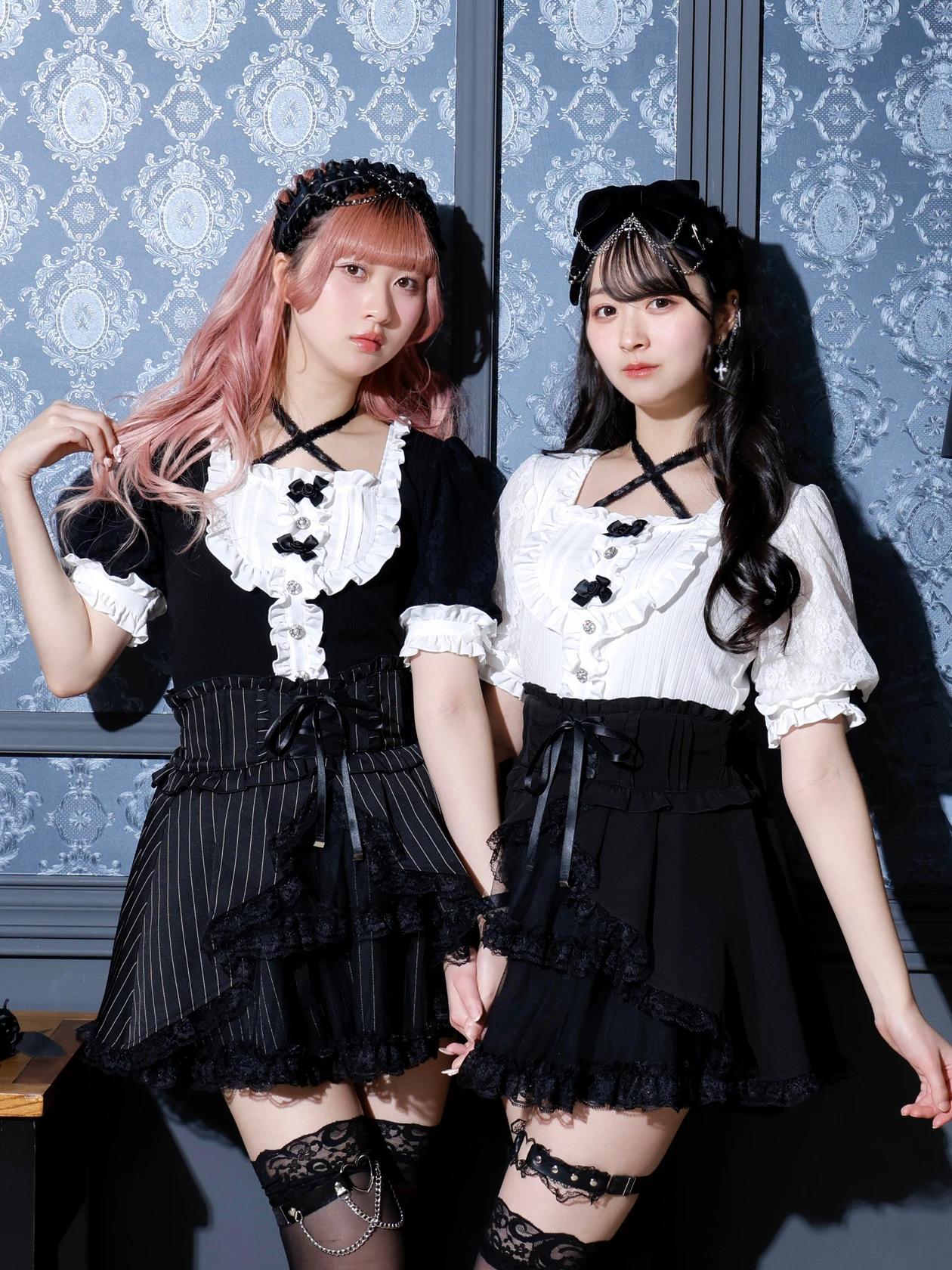 ローズチョーカーネックゴシックカットソー（カットソー・T