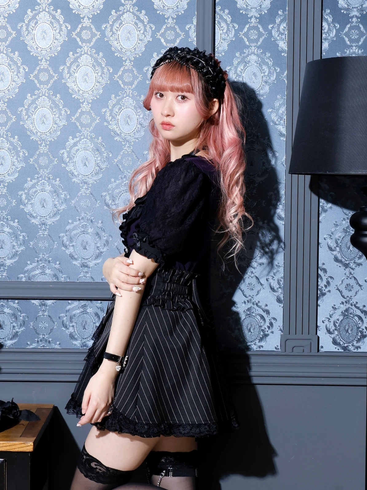 ローズチョーカーネックゴシックカットソー（カットソー・T