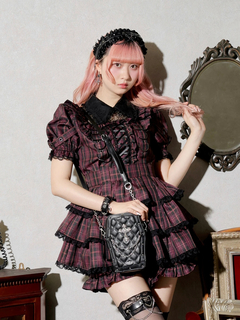 NOEMIE(ノエミー) |棺桶キルティングショルダーバッグ