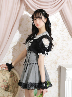 NOEMIE(ノエミー) |レースラッフルオープンショルダーブラウス