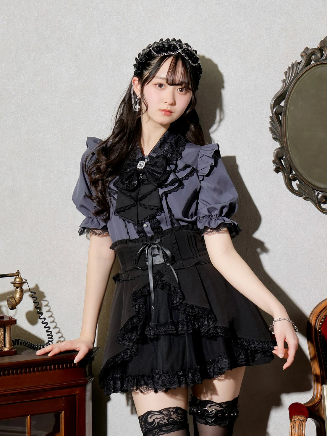 ほぼ未使用品 ラッフルフリルトップス 希少品 classicalelf tシャツ 後ろ姿まで360°美人見えジャガード素材
