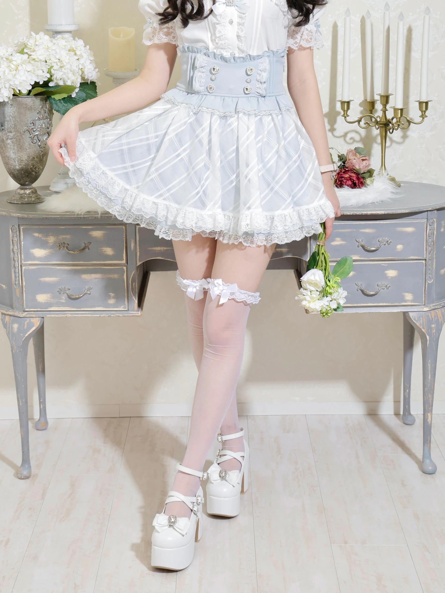 LIZLISA シアーチェックフレアスカパン ホワイト 白 LIZLISA シアーチェックフレアスカパン ホワイト 白