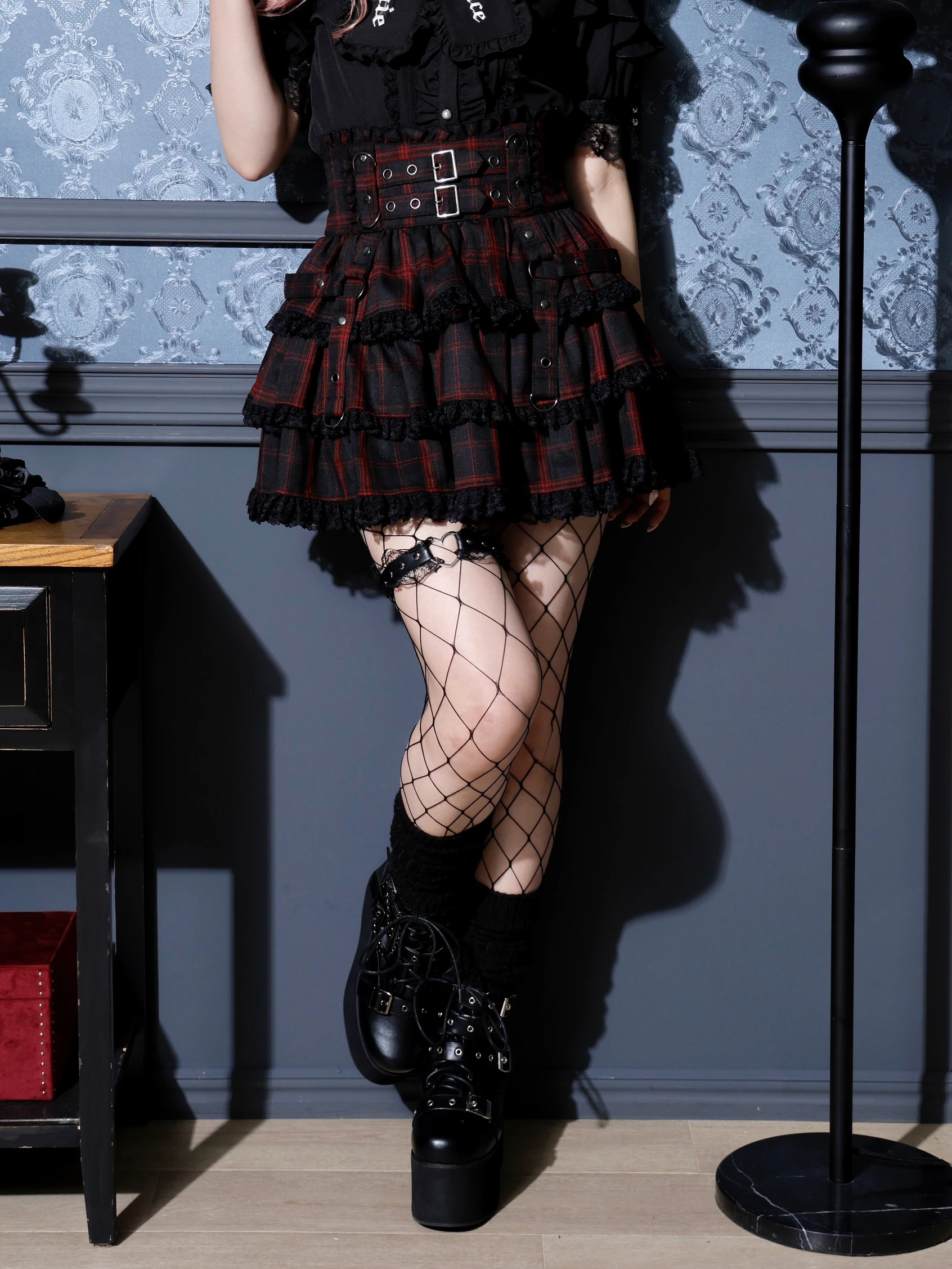 す*と様 ダブルベルトサテンミニスカート ダブルベルトサテンミニスカート