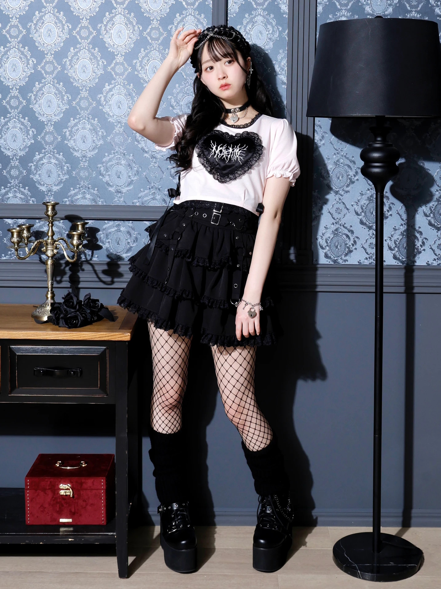 NOEMIE　サブカル系　Tシャツ ハートサテンフリルスピンドルちびT（カットソー・Tシャツ｜黒