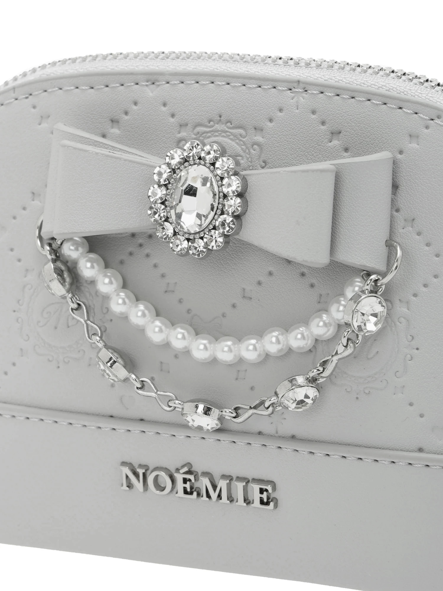 モノグラムエンボスポーチ（その他グッズ｜サックス・ペールピンク・黒