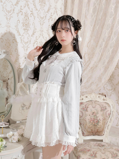 NOEMIE(ノエミー) |お嬢さんハートチャームレースアップカットソー