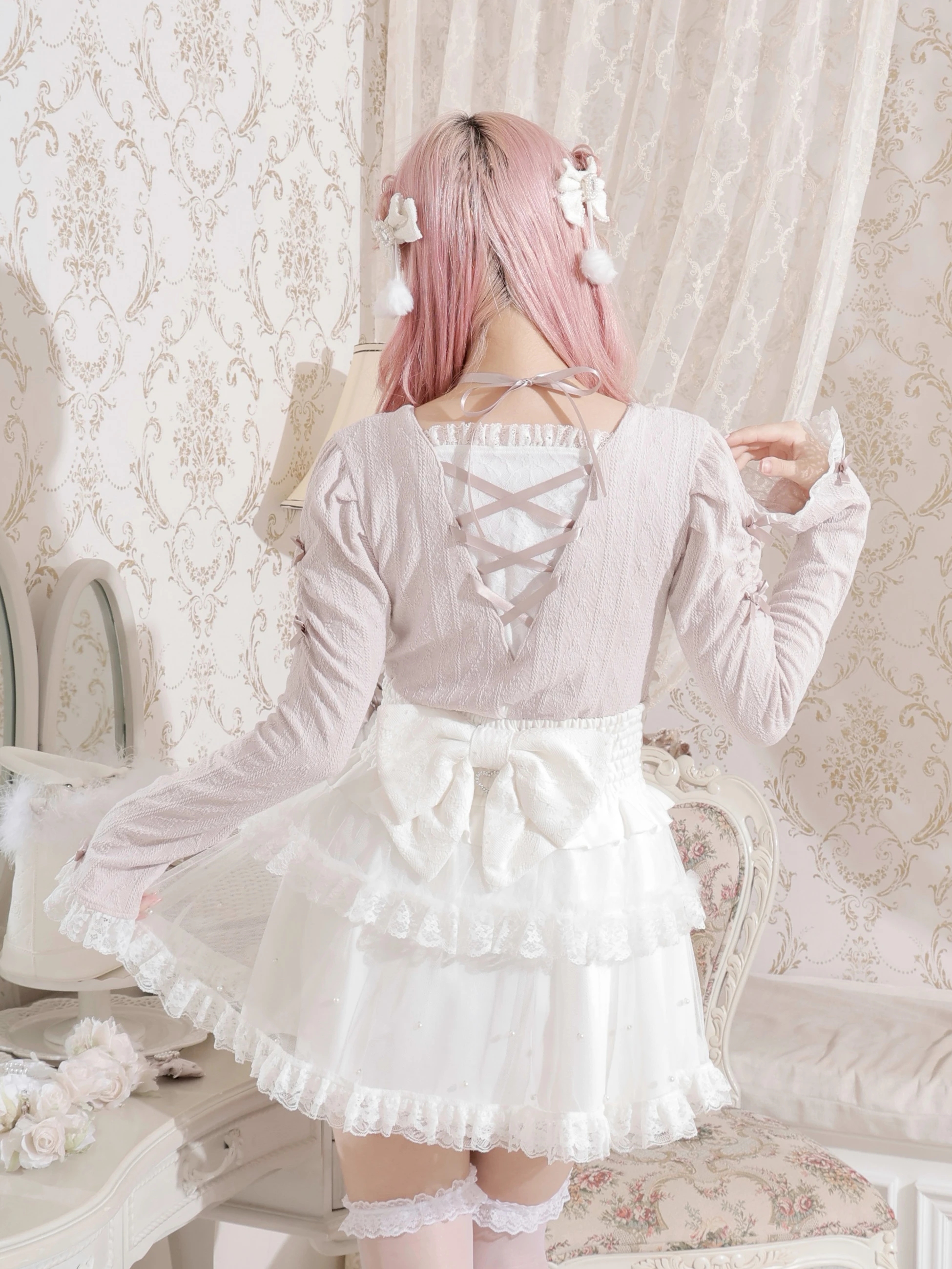 お嬢さんバックレースアップフレアスリーブカットソー