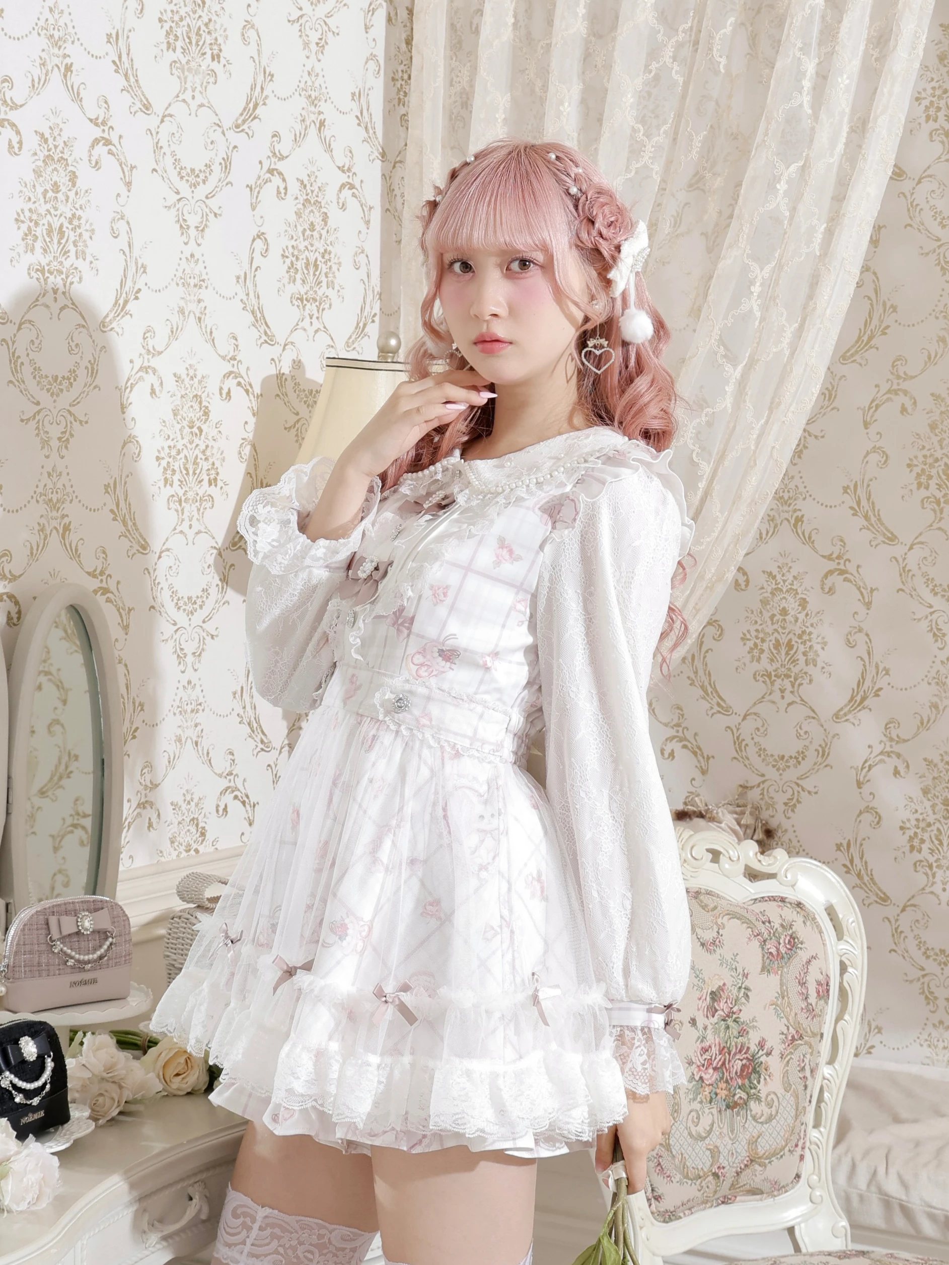 ネイルチップ 白 ホワイト 地雷 サブカル 量産型 ゆるかわ スキニーオーバル ネイルチップ 白 ホワイト 地雷 サブカル 量産型 ゆるかわ スキニー