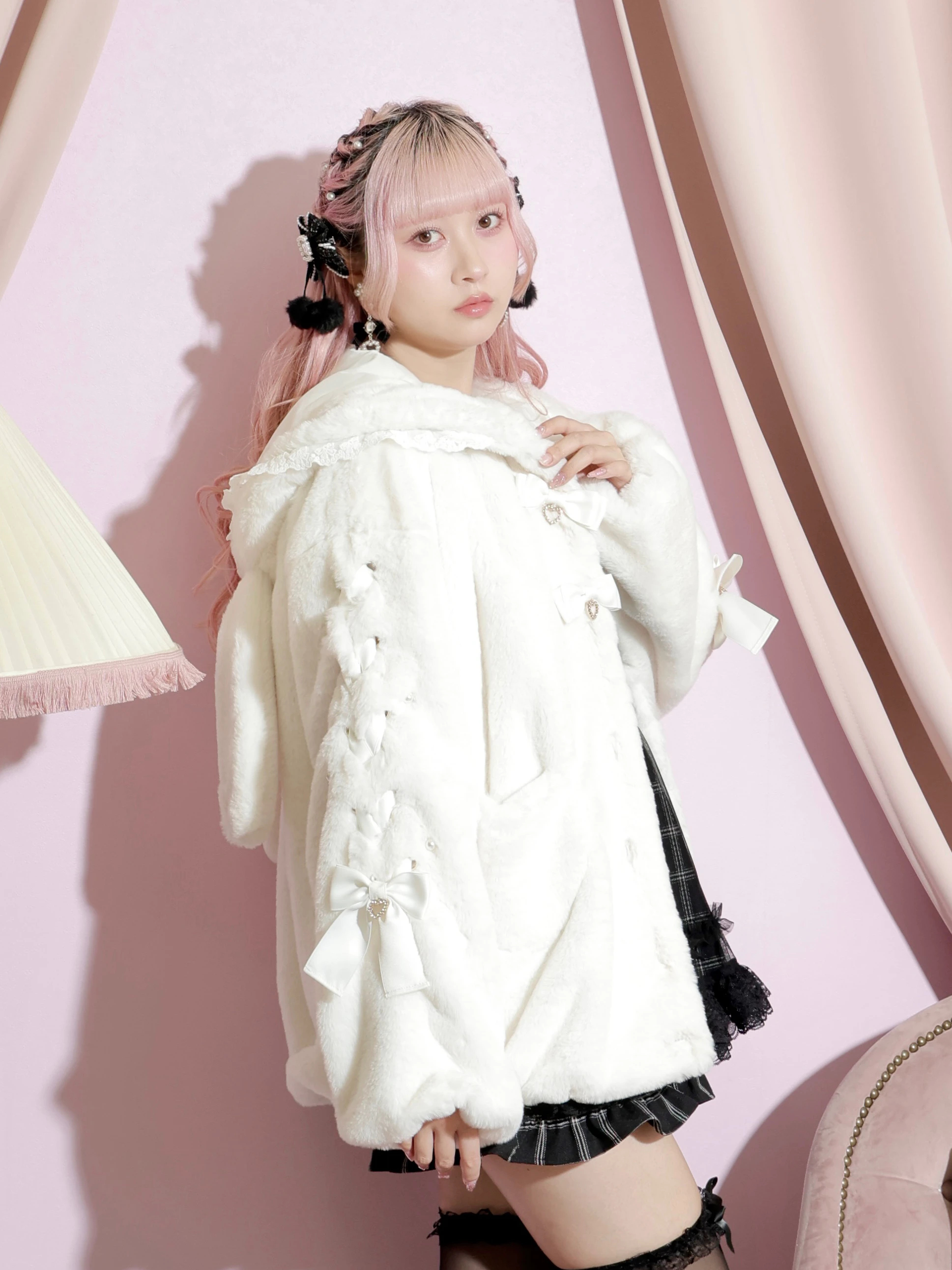 うさ耳ポケットハート袖スピンドルファーブルゾン（ブルゾン｜オフ