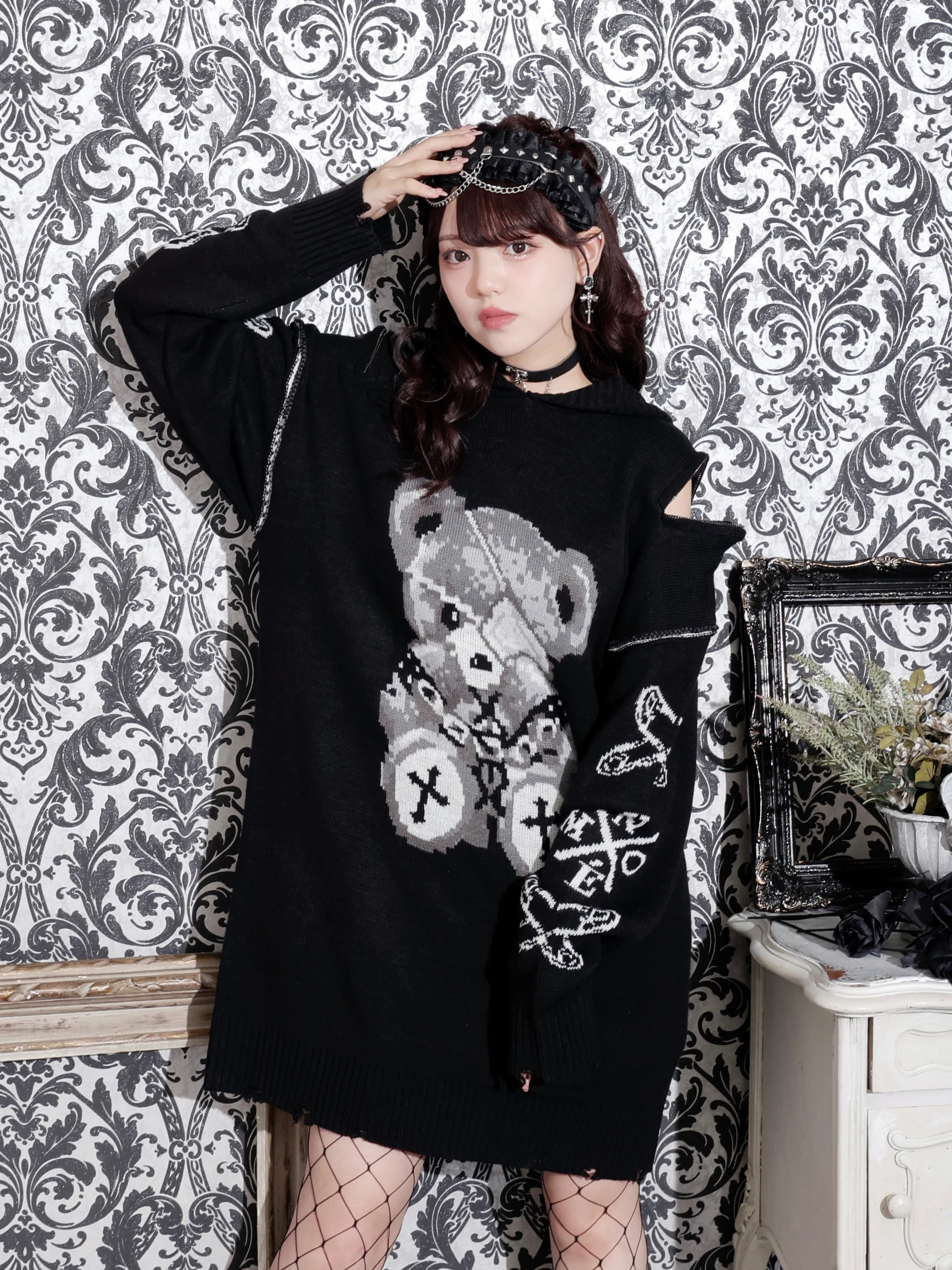 病みくまジャガードユニセックスニット（パーカー｜紫・黒）｜【公式