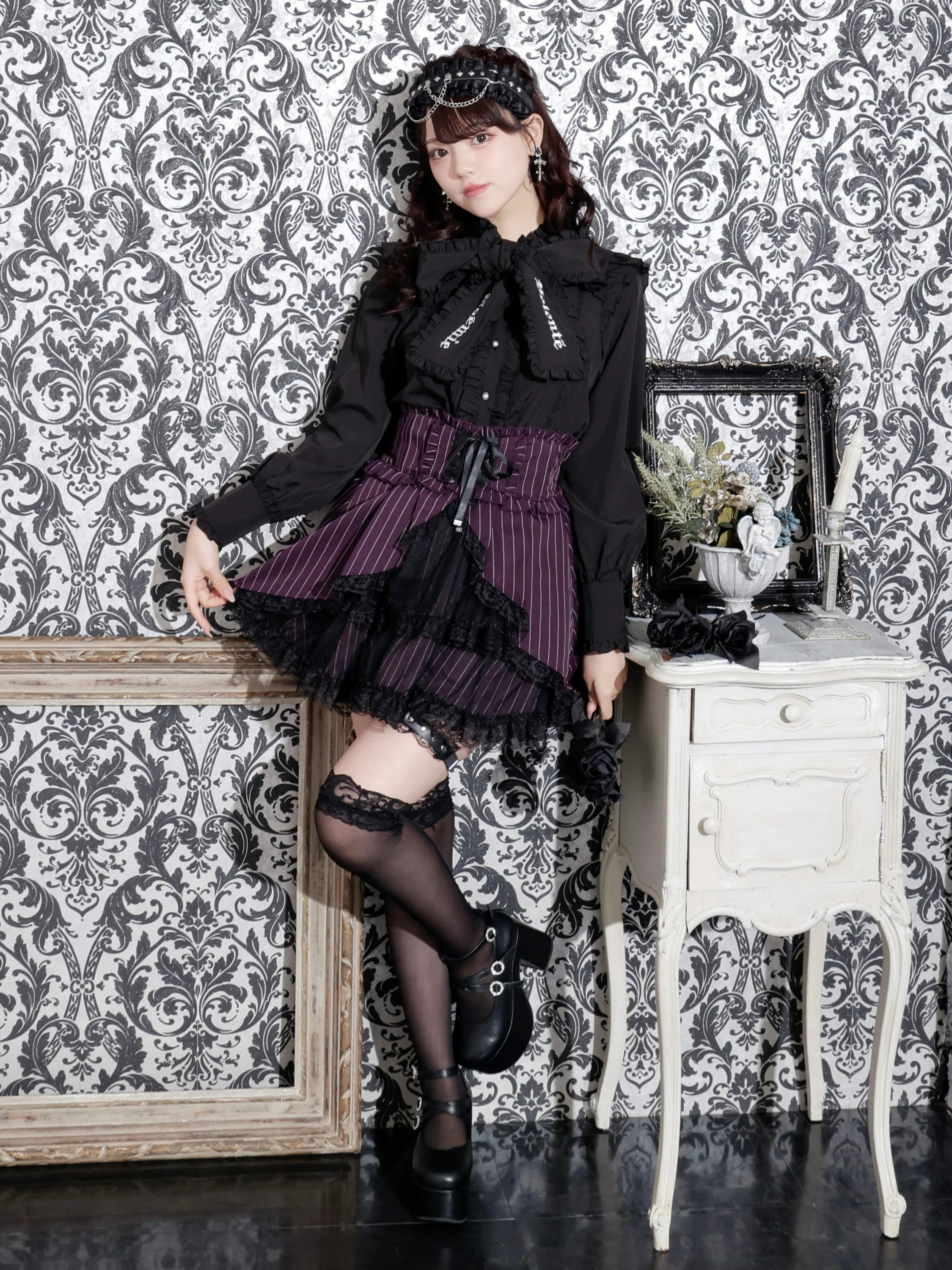 ゴシックフリル袖レースアップボウタイブラウス（シャツ・ブラウス