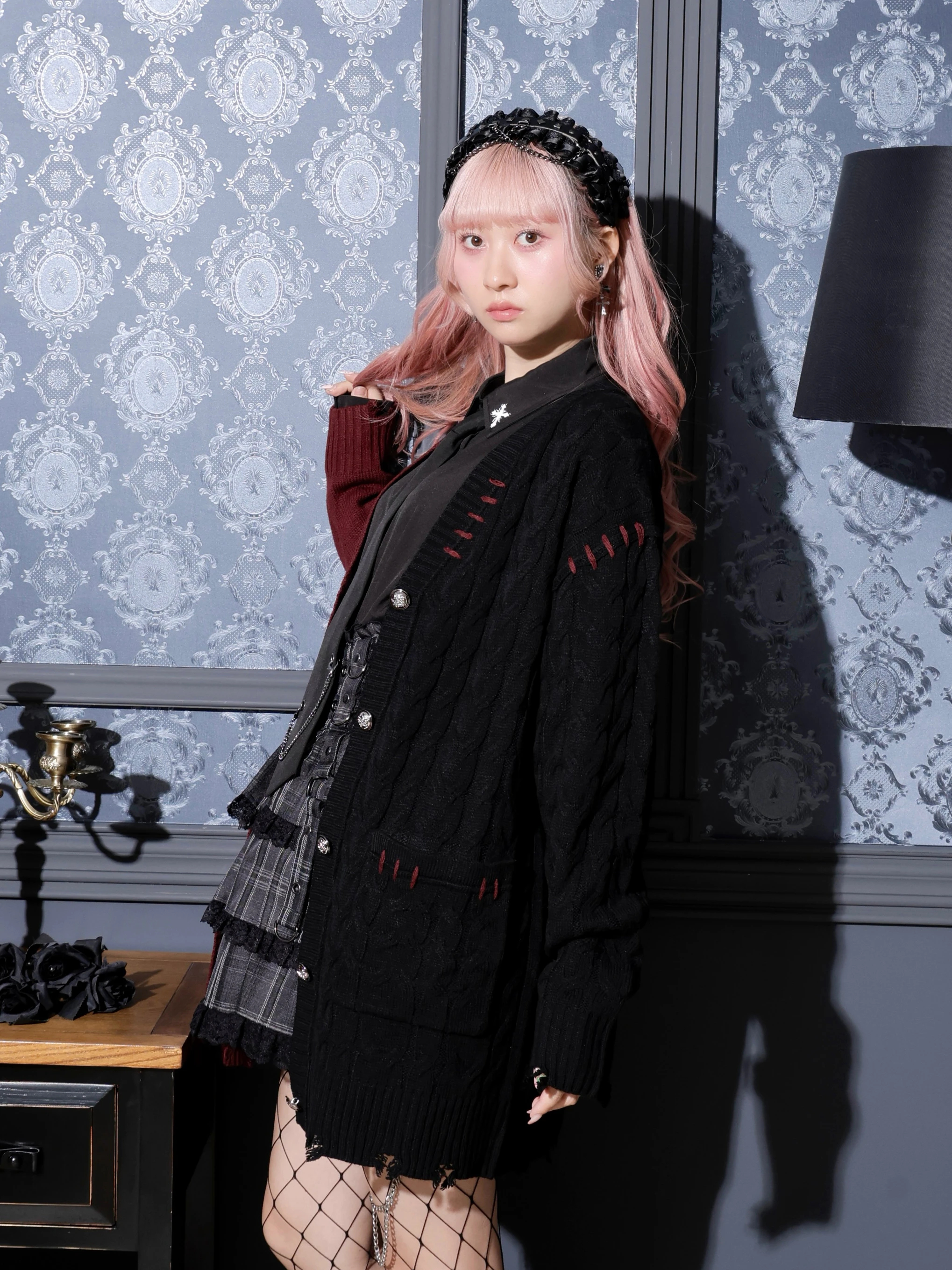 配色ケーブルダメージユニセックスカーデ（カーディガン｜オフホワイト