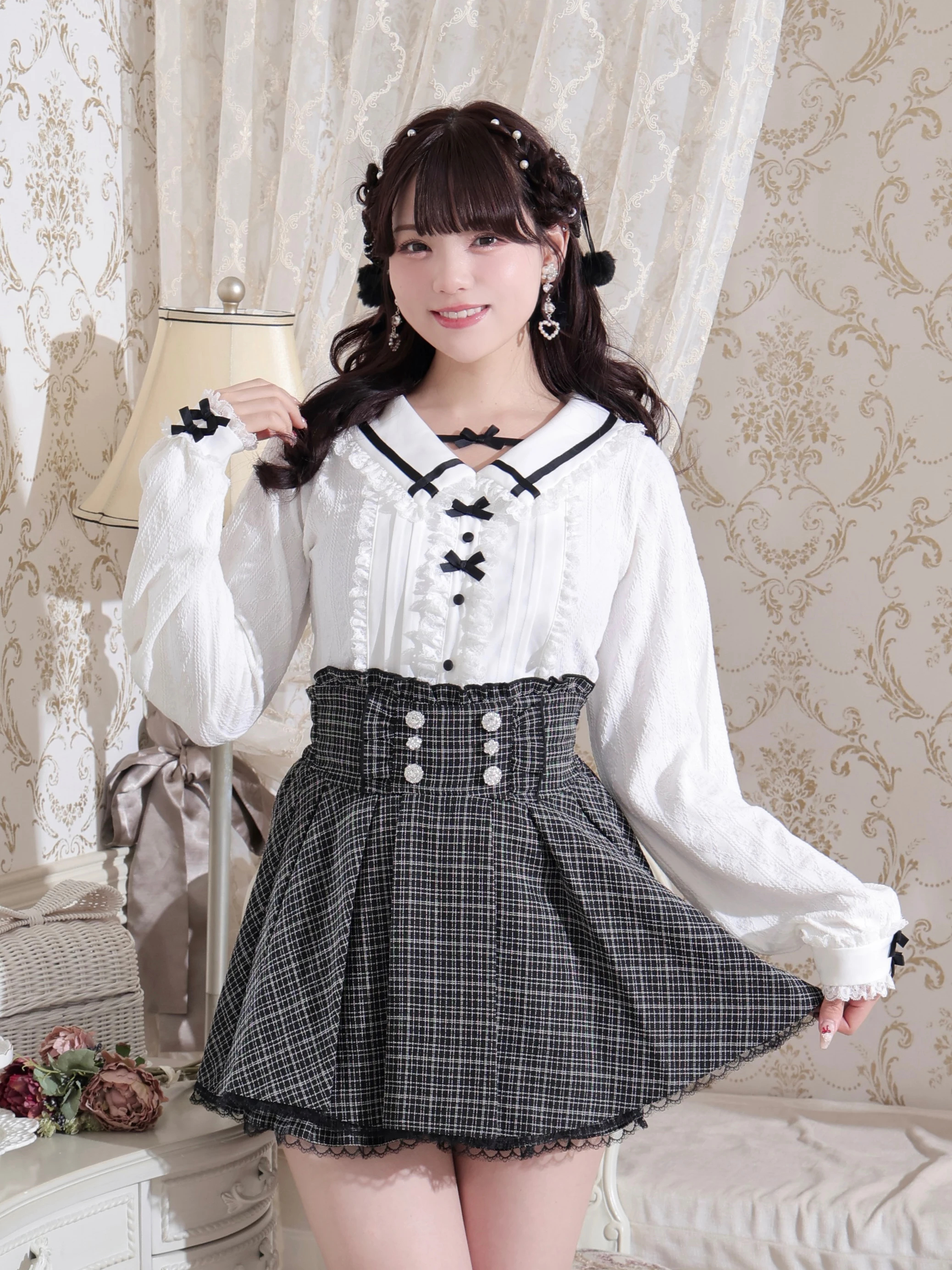 メニーリボンピンタックフリルカットソー（カットソー・Tシャツ｜オフ