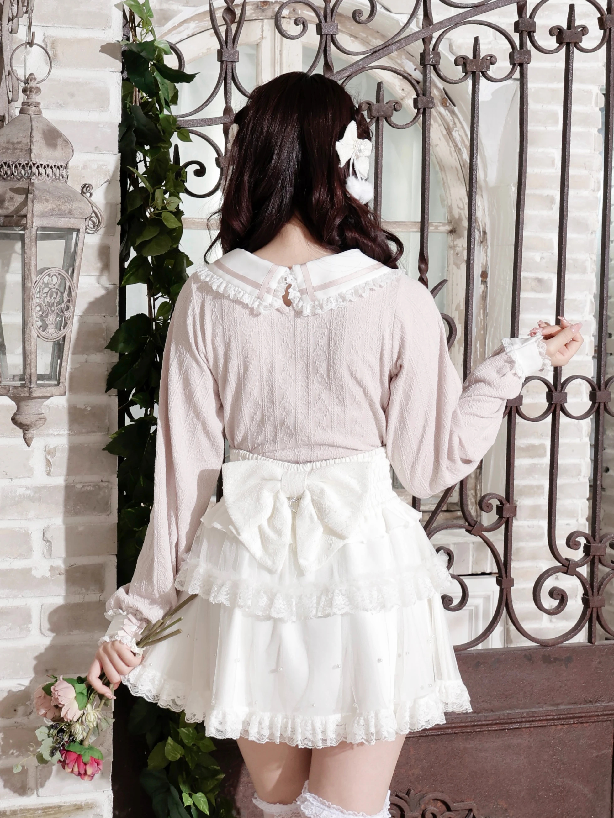 メニーリボンピンタックフリルカットソー（カットソー・Tシャツ｜オフ