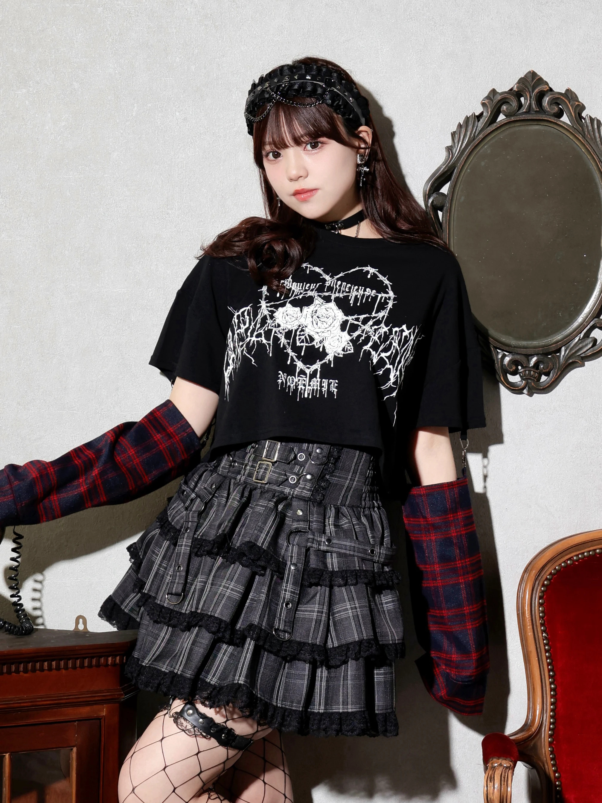 2WAYチェックスリーブTシャツ（カットソー・Tシャツ｜オフホワイト・赤