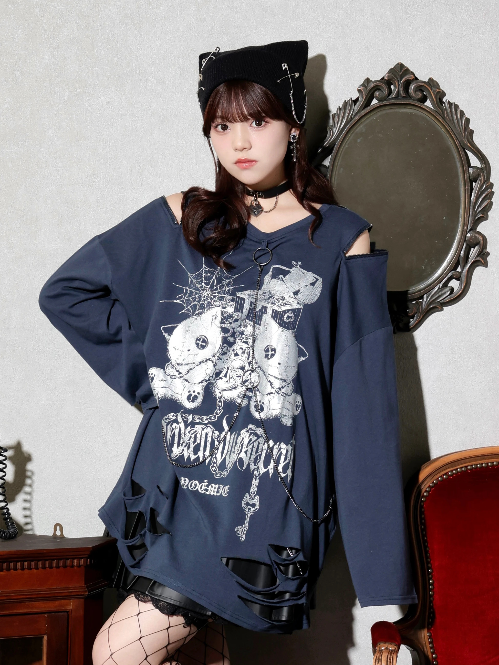 病みねこリングチェーンダメージユニセックスロングTシャツ