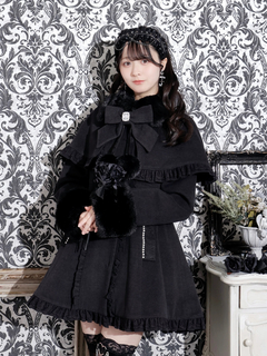 NOEMIE(ノエミー) |ゴシックフリルレースアップケープコート