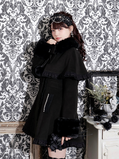 NOEMIE(ノエミー) |ゴシックフリルレースアップケープコート