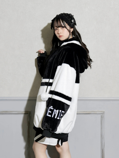 NOEMIE(ノエミー) |ねこ耳お星さまぽんぽんユニセックスファーブルゾン