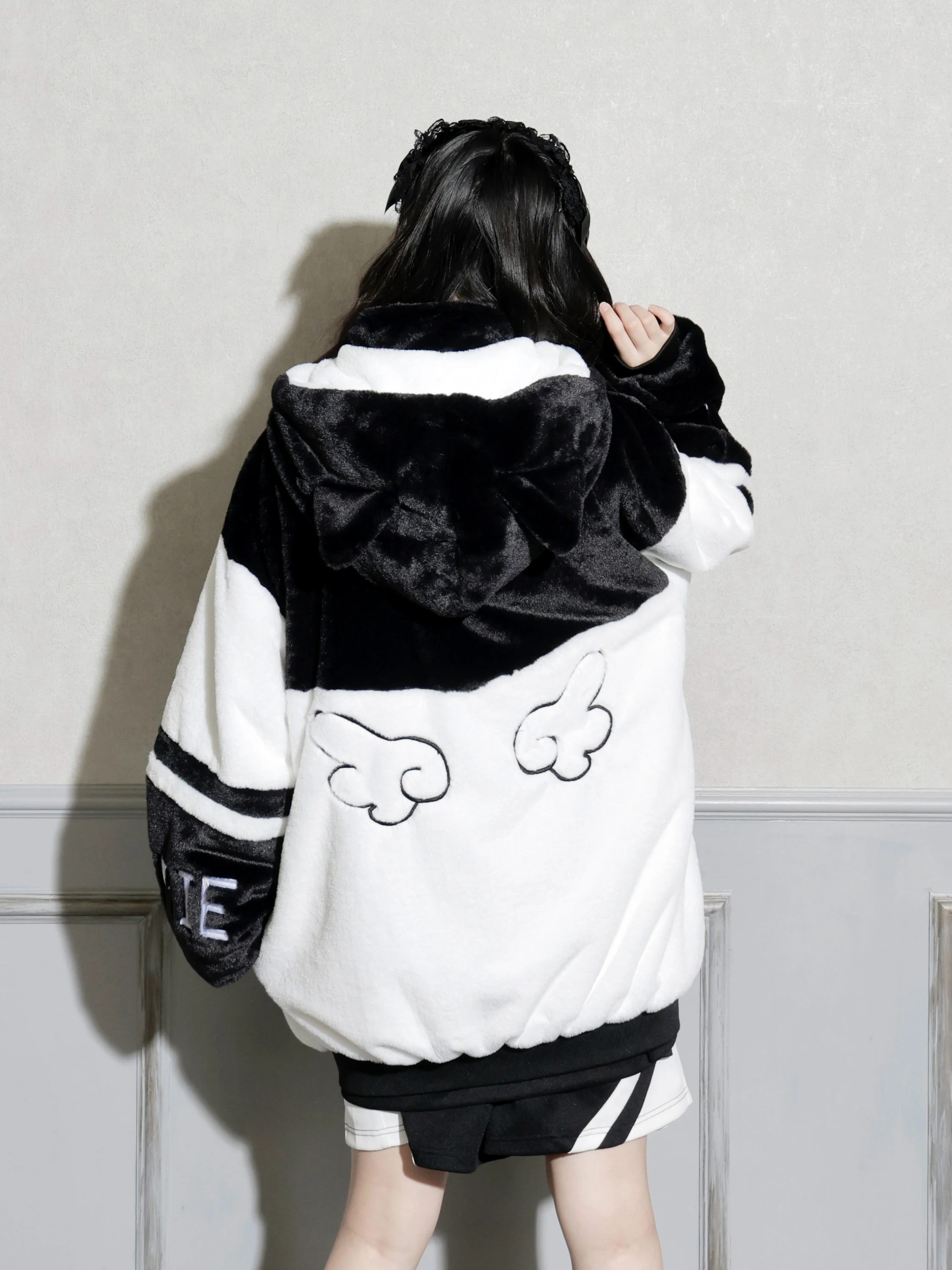 ねこ耳お星さまぽんぽんユニセックスファーブルゾン（ブルゾン｜ピンク