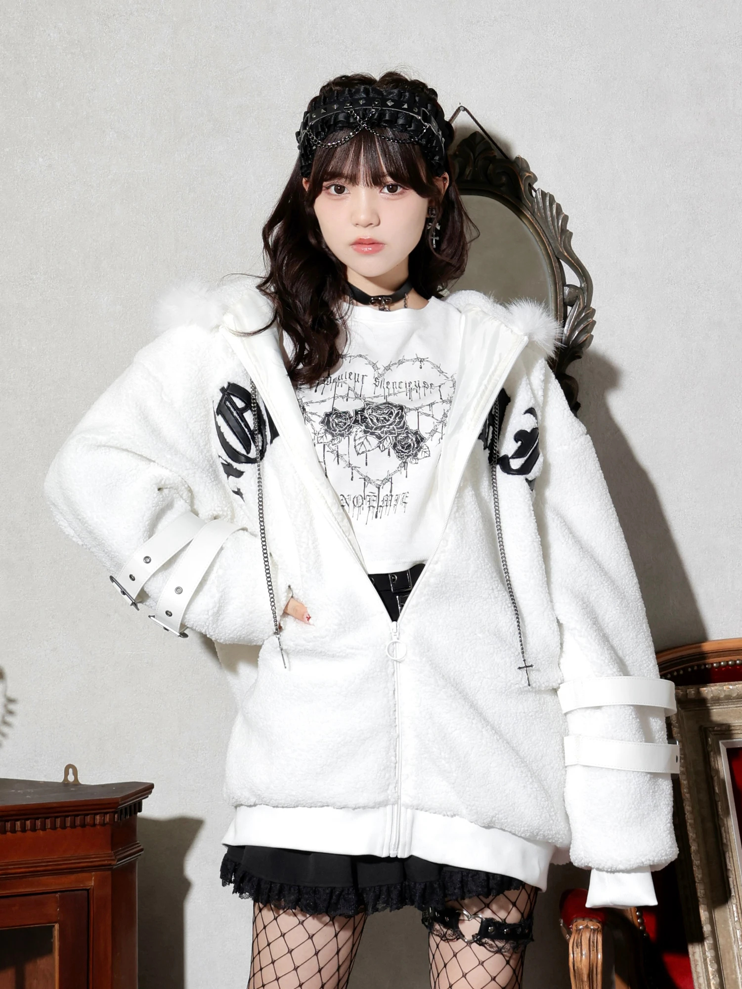 ダブルバックルねこ耳ユニセックスボアブルゾン（ブルゾン｜オフ