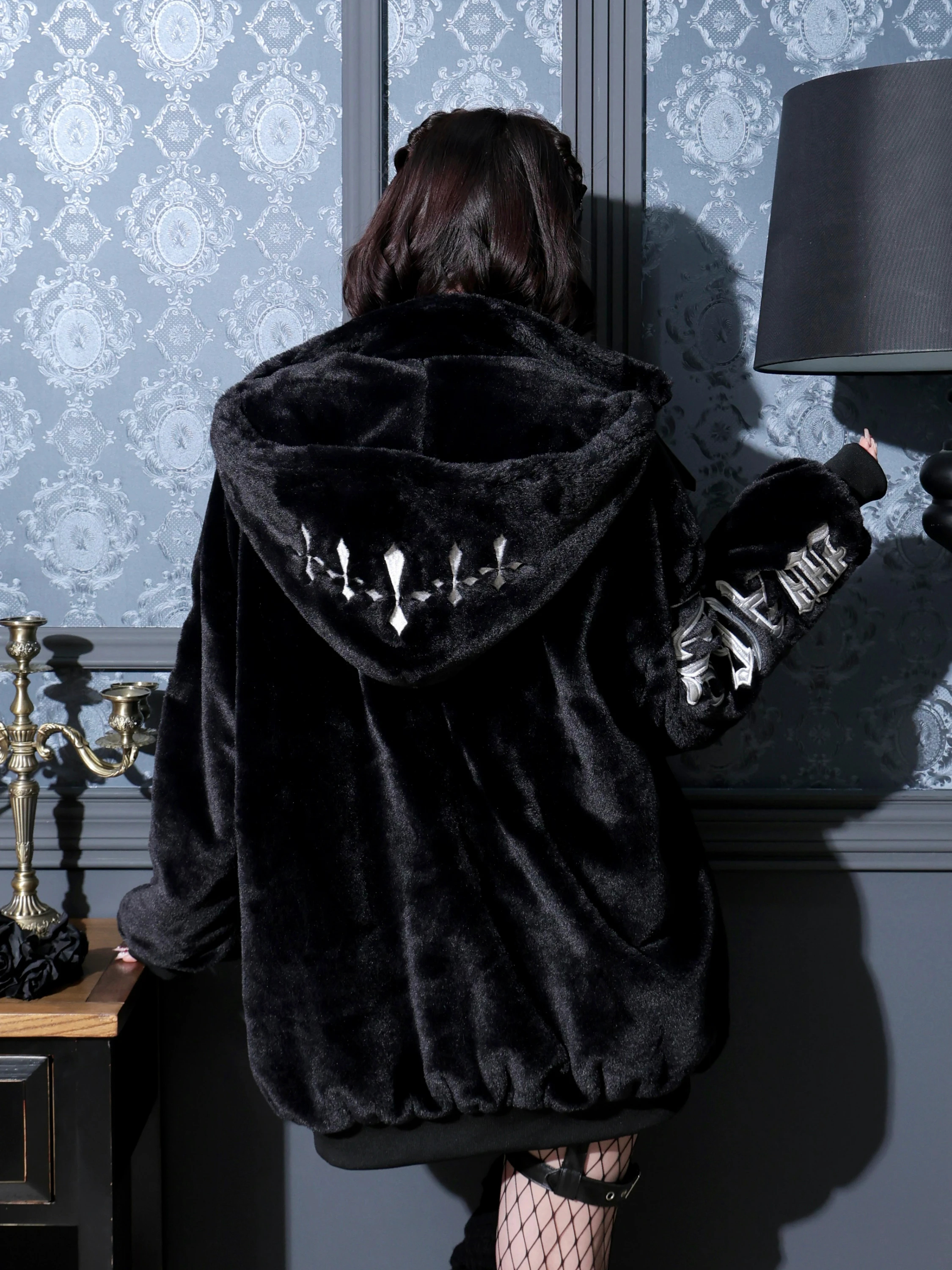 スタンドフードユニセックスファーブルゾン（ブルゾン｜オフホワイト