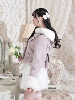 NOEMIE(ノエミー) |ヨークフリルドーリーショートコート