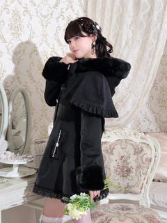 NOEMIE(ノエミー) |ケープフリルドーリーフレアコート