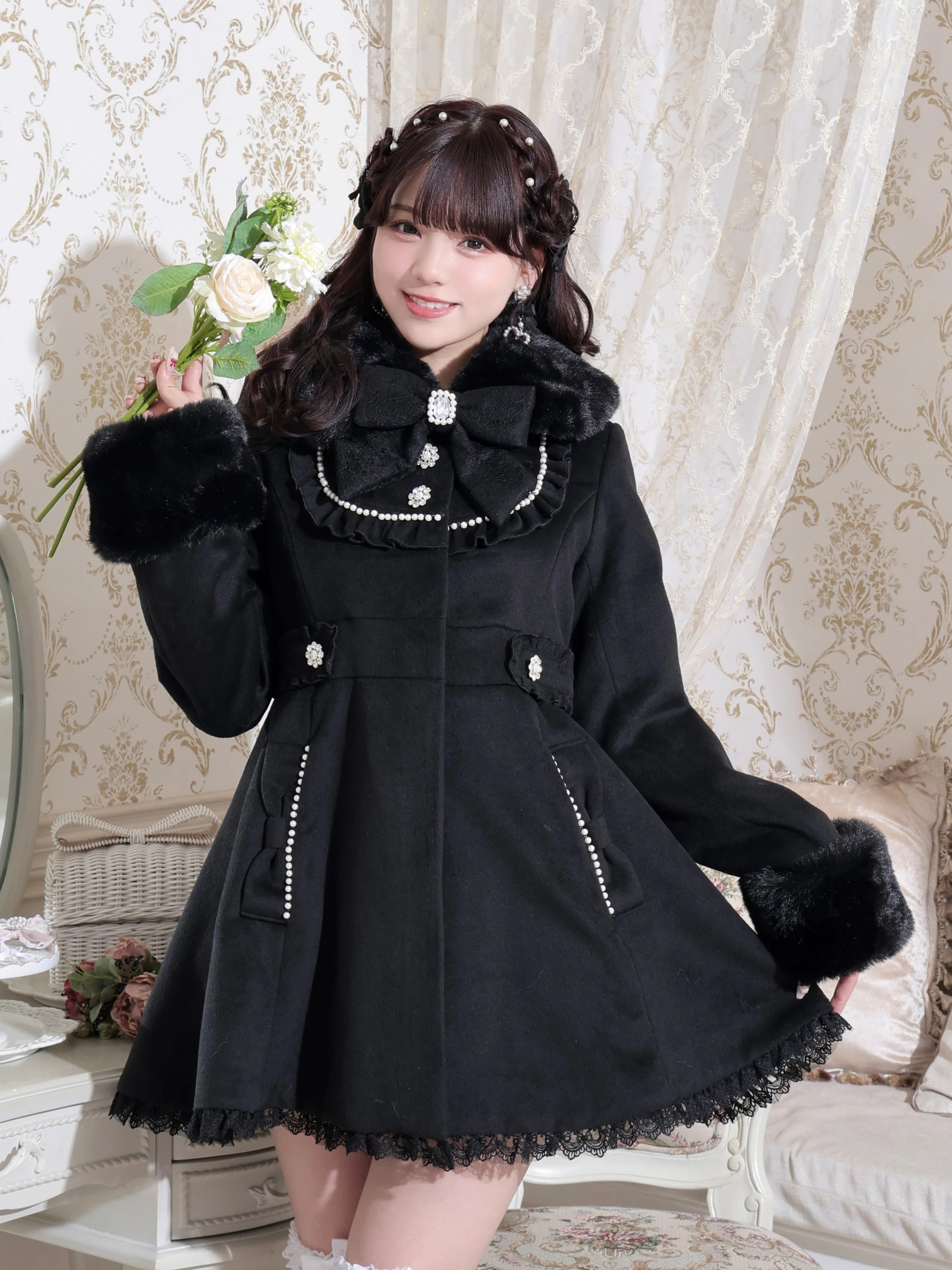 ヨークフリルドレッシープリンセスコート（コート｜オフホワイト