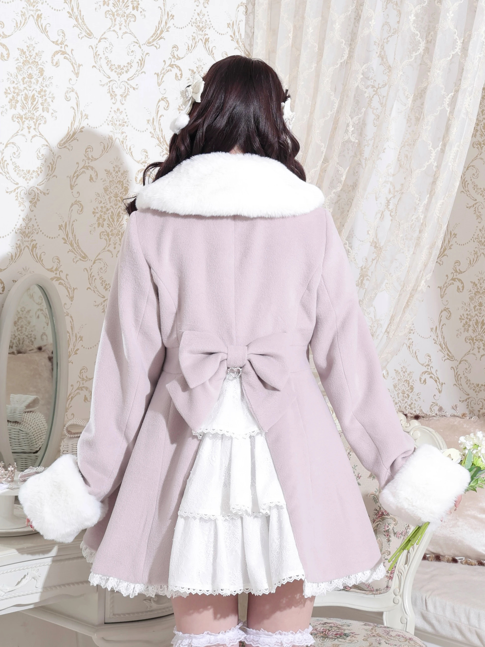 新品タグ付♡ノエミー♡ ヨークフリルドレッシープリンセスコート♡ホワイト♡ ヨークフリルドレッシープリンセスコート（コート｜オフホワイト