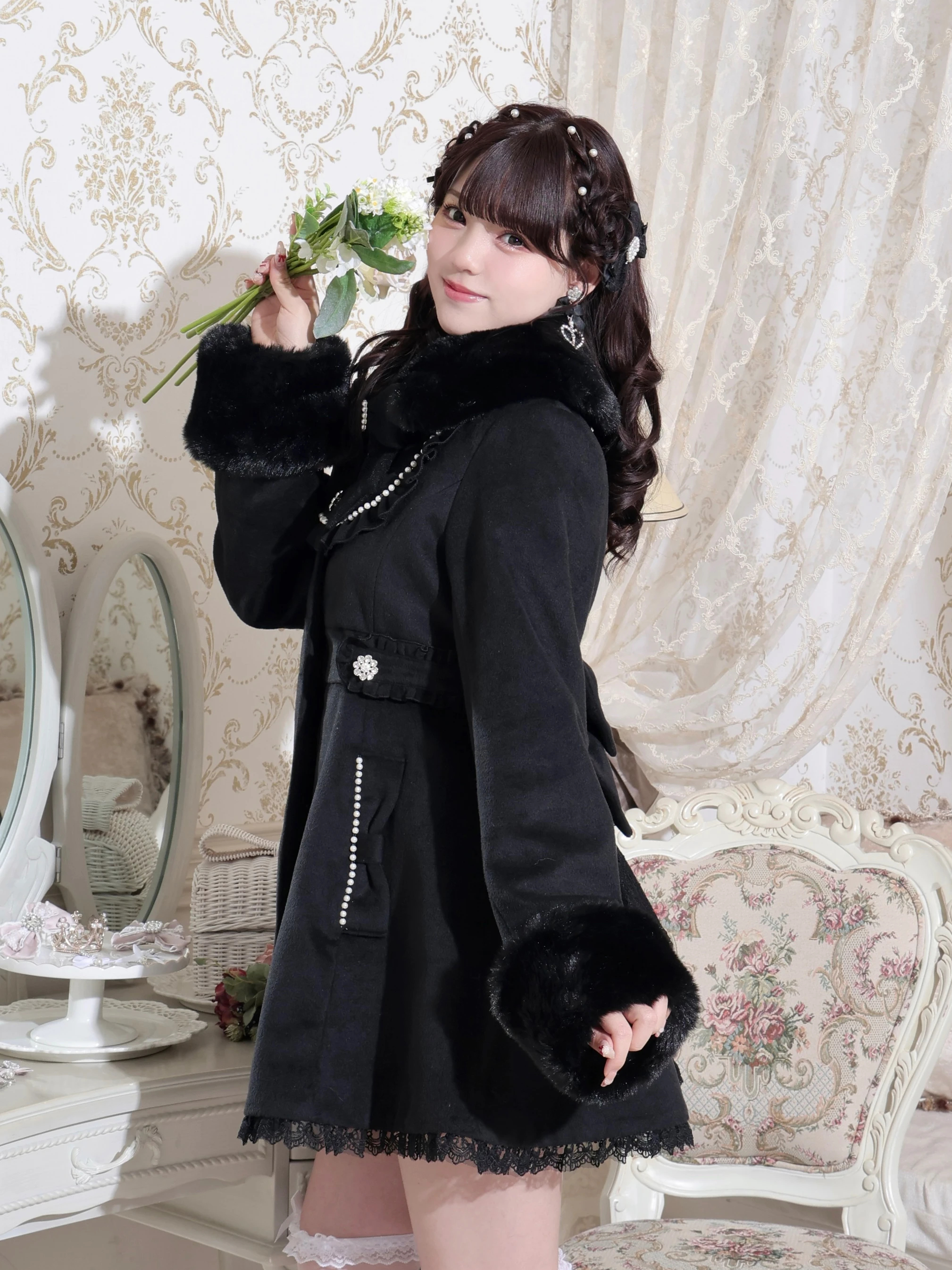 ヨークフリルドレッシープリンセスコート（コート｜オフホワイト