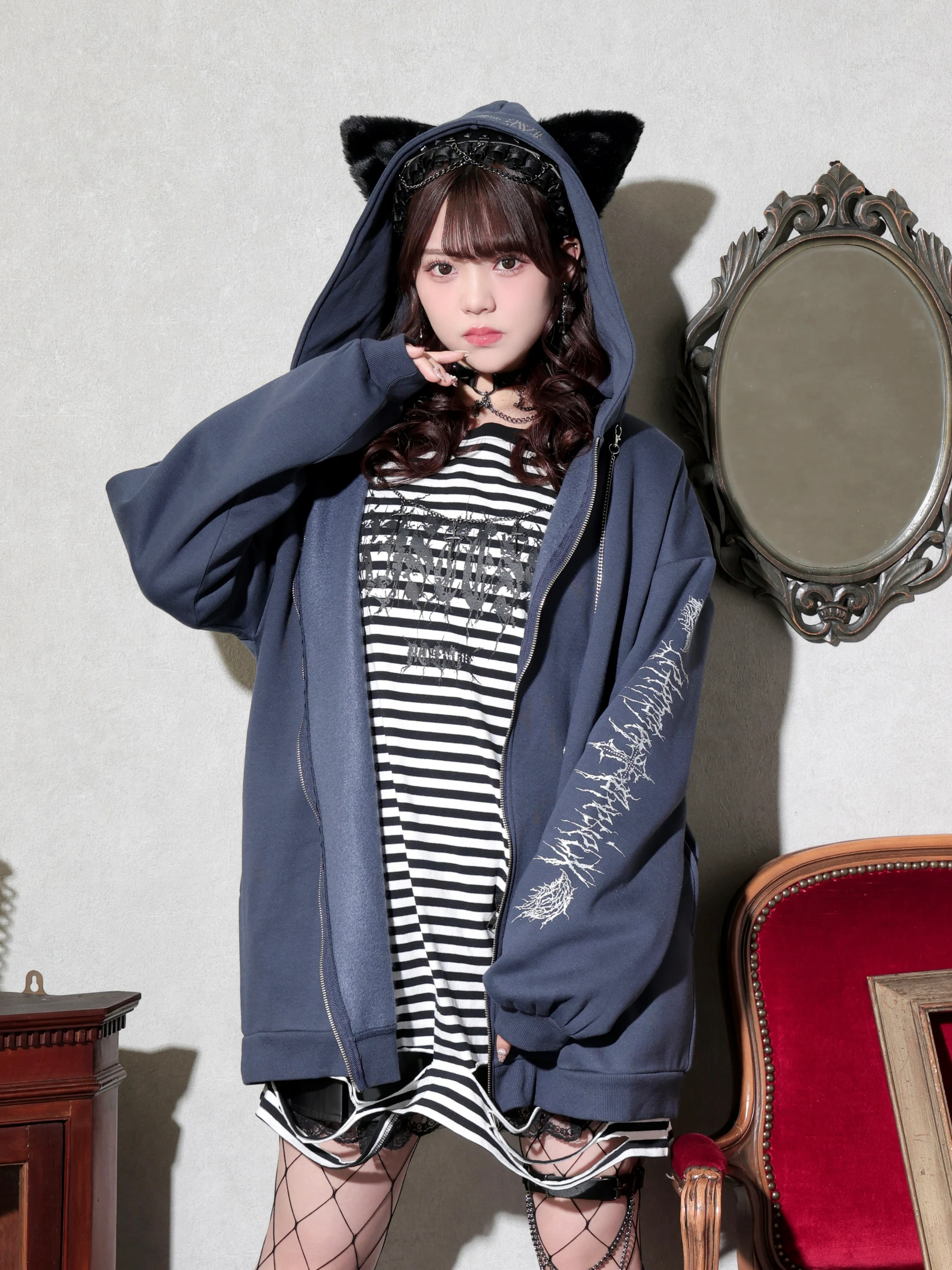 ねこ耳ファーしっぽ付き裏起毛ジップパーカー（パーカー｜オフホワイト