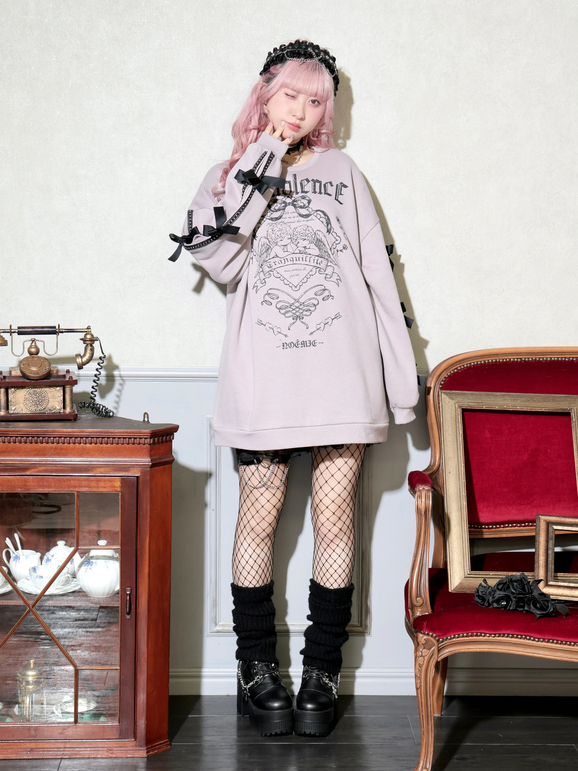 袖リボンエンジェルフリルチュニック（パーカー｜黒・ピンク）｜【公式