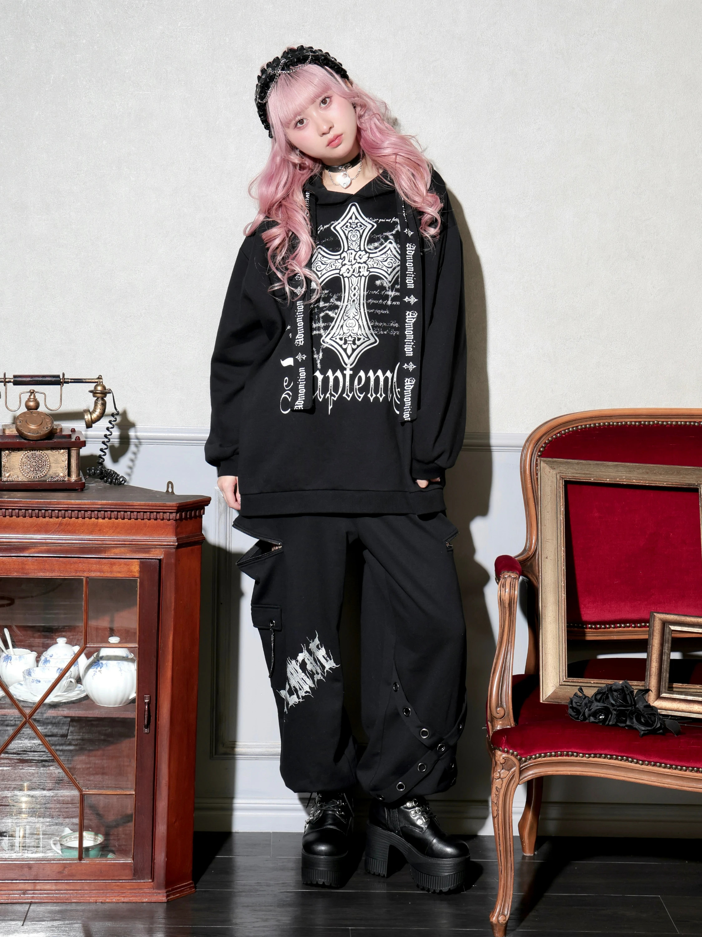 ハトメベルトチェーンユニセックス起毛パンツ（ロングパンツ｜黒・青