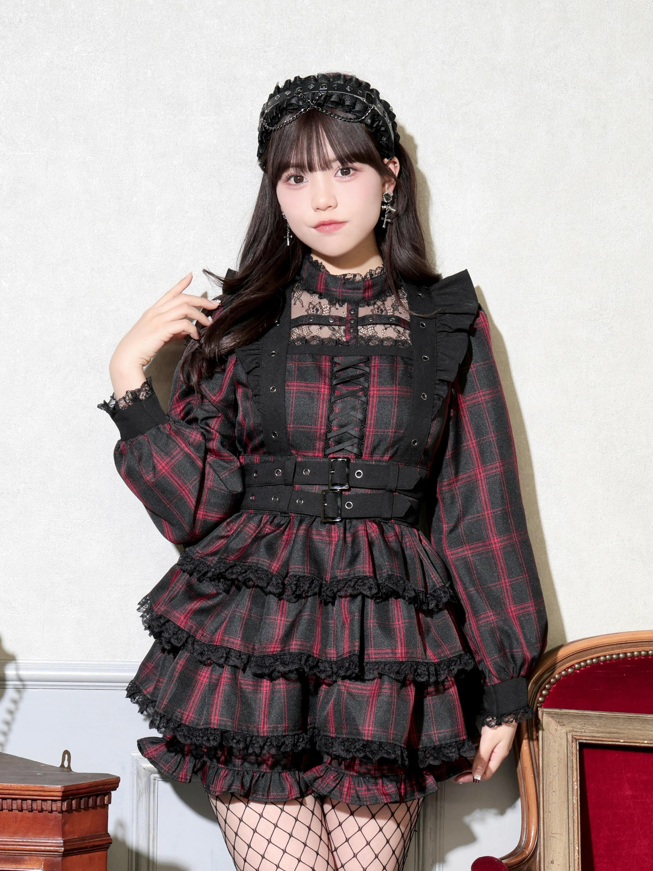 ハーネスベルトティアードセットアップ（セットアップ｜濃グレー・赤