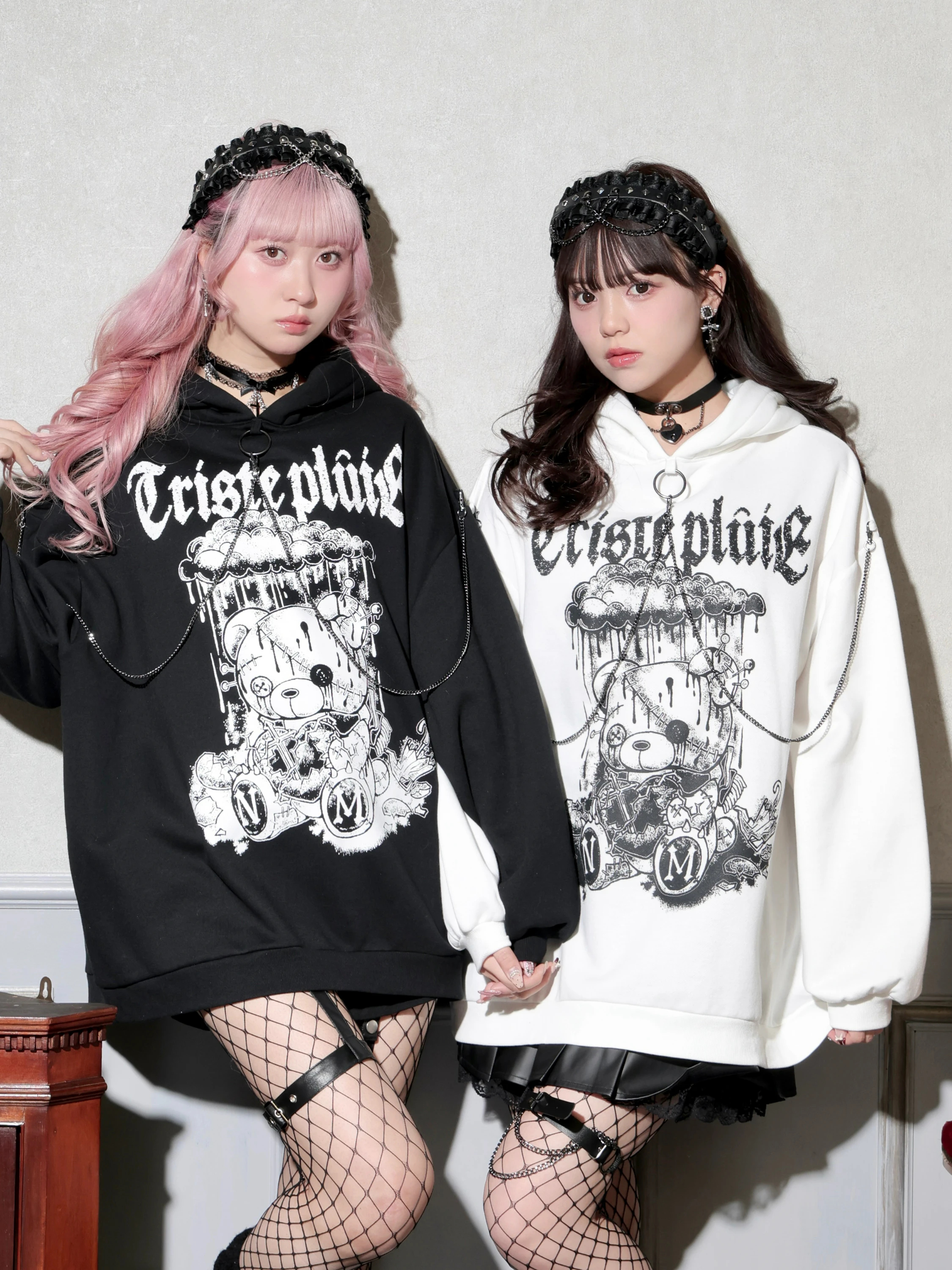 病みくまファー耳付きチェーンパーカー（チュニック｜黒・オフホワイト