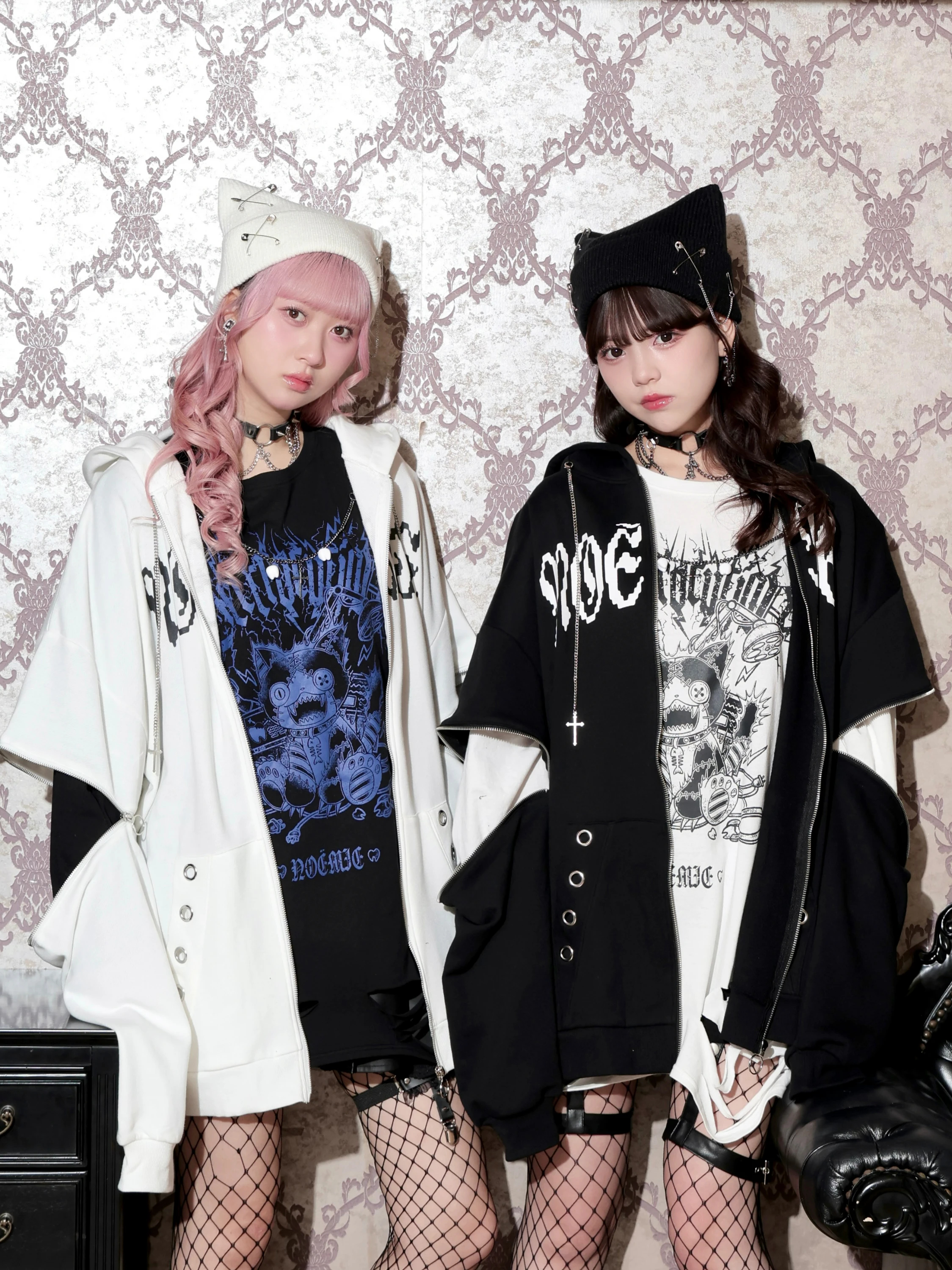 2WAYクロスチェーンユニセックスZIP裏毛パーカー（パーカー｜オフ