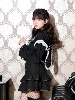 NOEMIE(ノエミー) |合皮スタッズフリルバックルスカパン