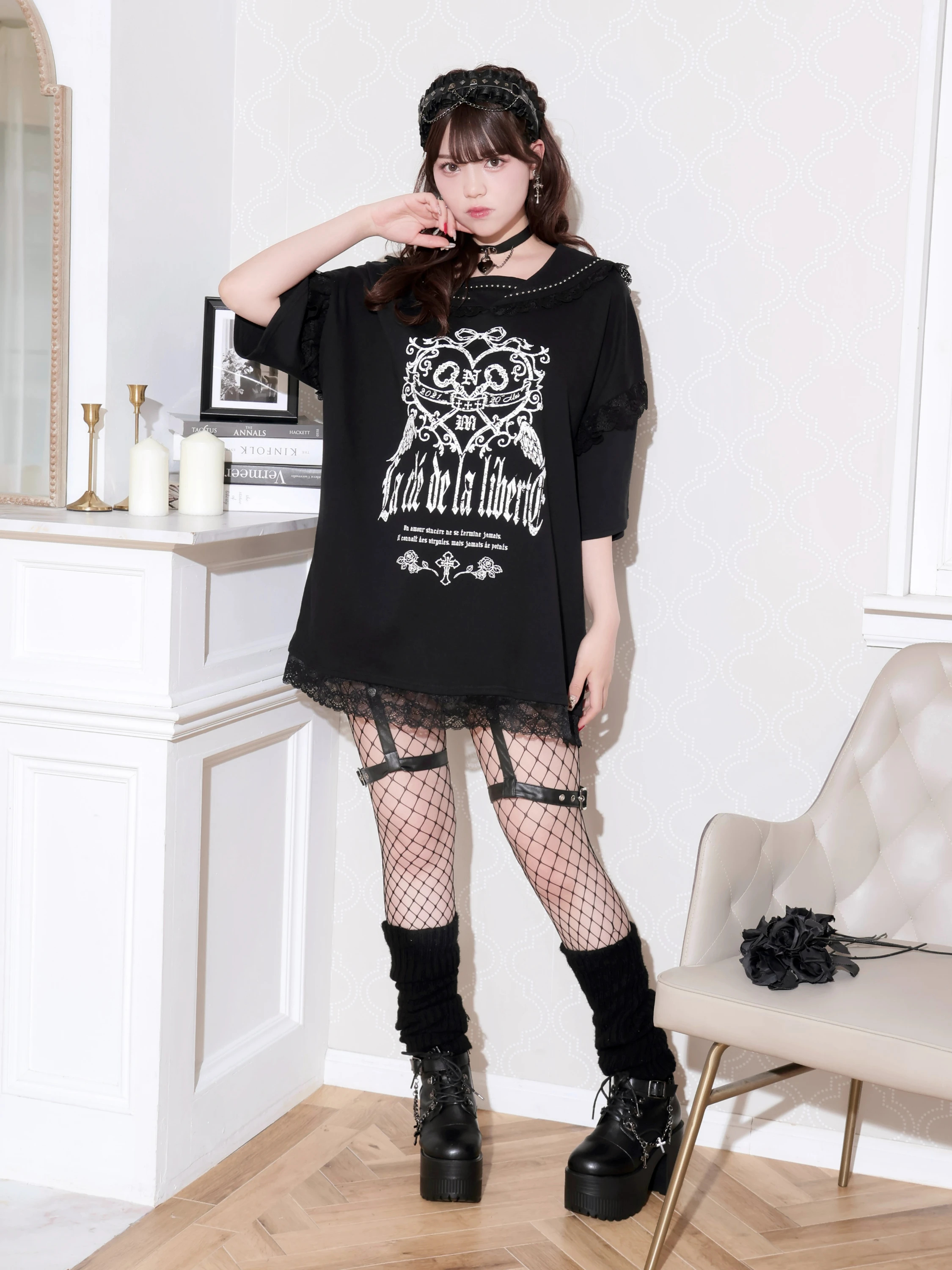 ゴシックバックスピンドルセーラーリボンチュニック（カットソー・T