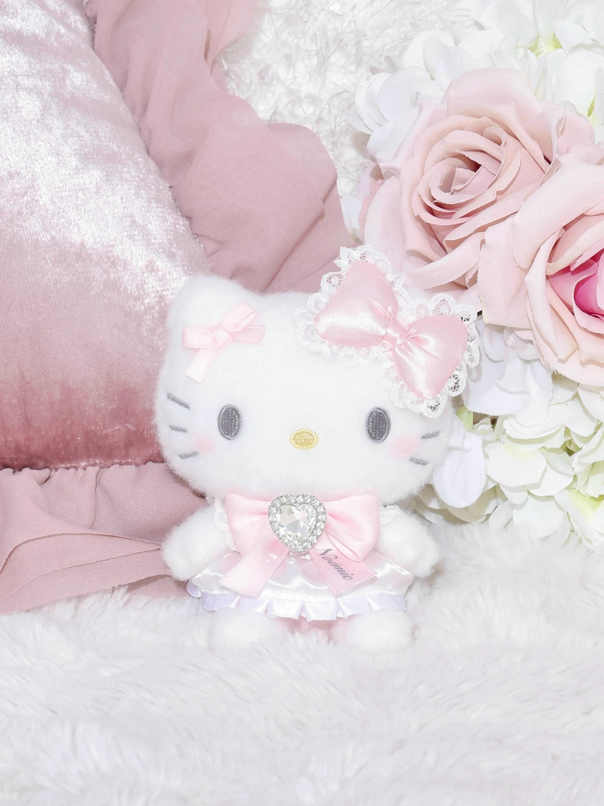 NOEMIEオリジナル ハローキティぬいぐるみキーホルダー（その他グッズ