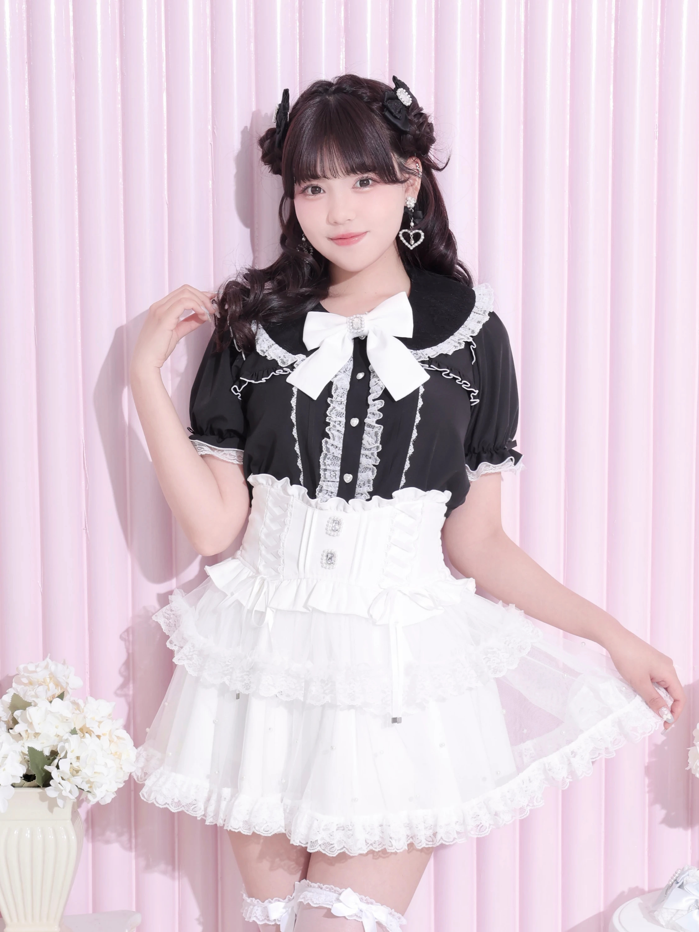 ビジューリボンブラウス新品タグ付き LIZ LISA - ビジューリボンブラウス新品タグ付きの通販 by はるる's