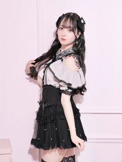 NOEMIE(ノエミー) |ケープフリルオープンショルダーハートバックルブラウス