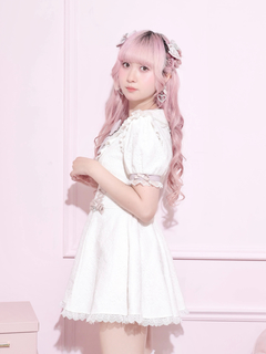 NOEMIE(ノエミー) |総レースラッフルフリルスピンドルワンピース